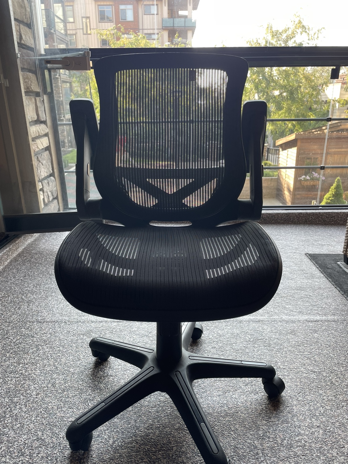 🧡Office Chair with adjustable arm rests🧡