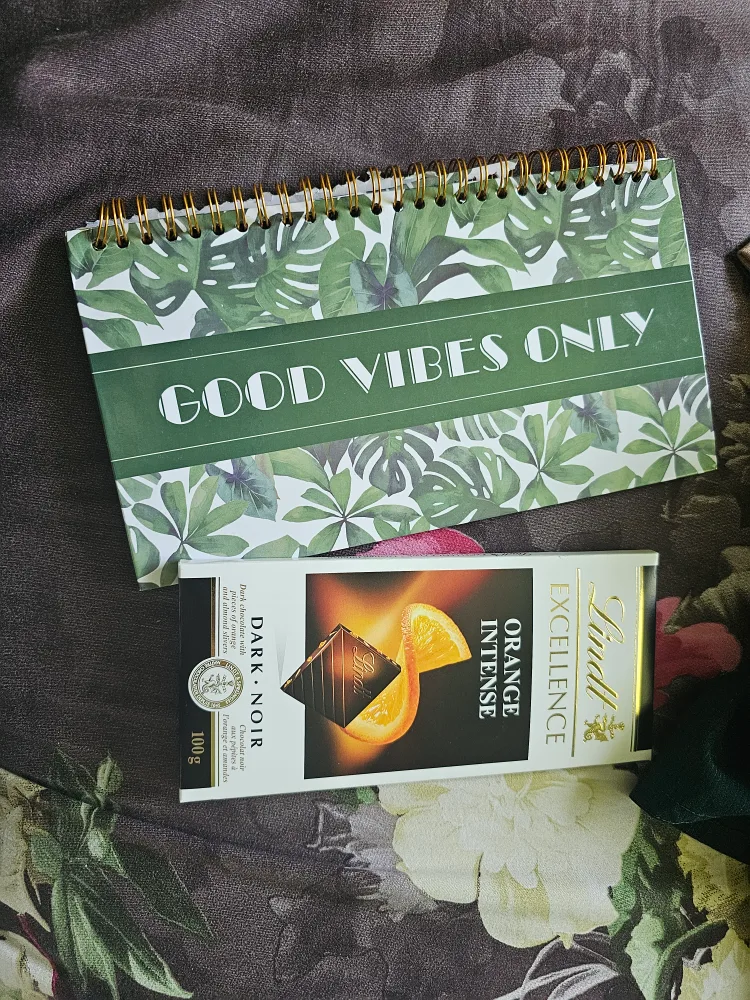 Good Vibes Only Notebook and Lindt chocoate #freecycle thumbnail
