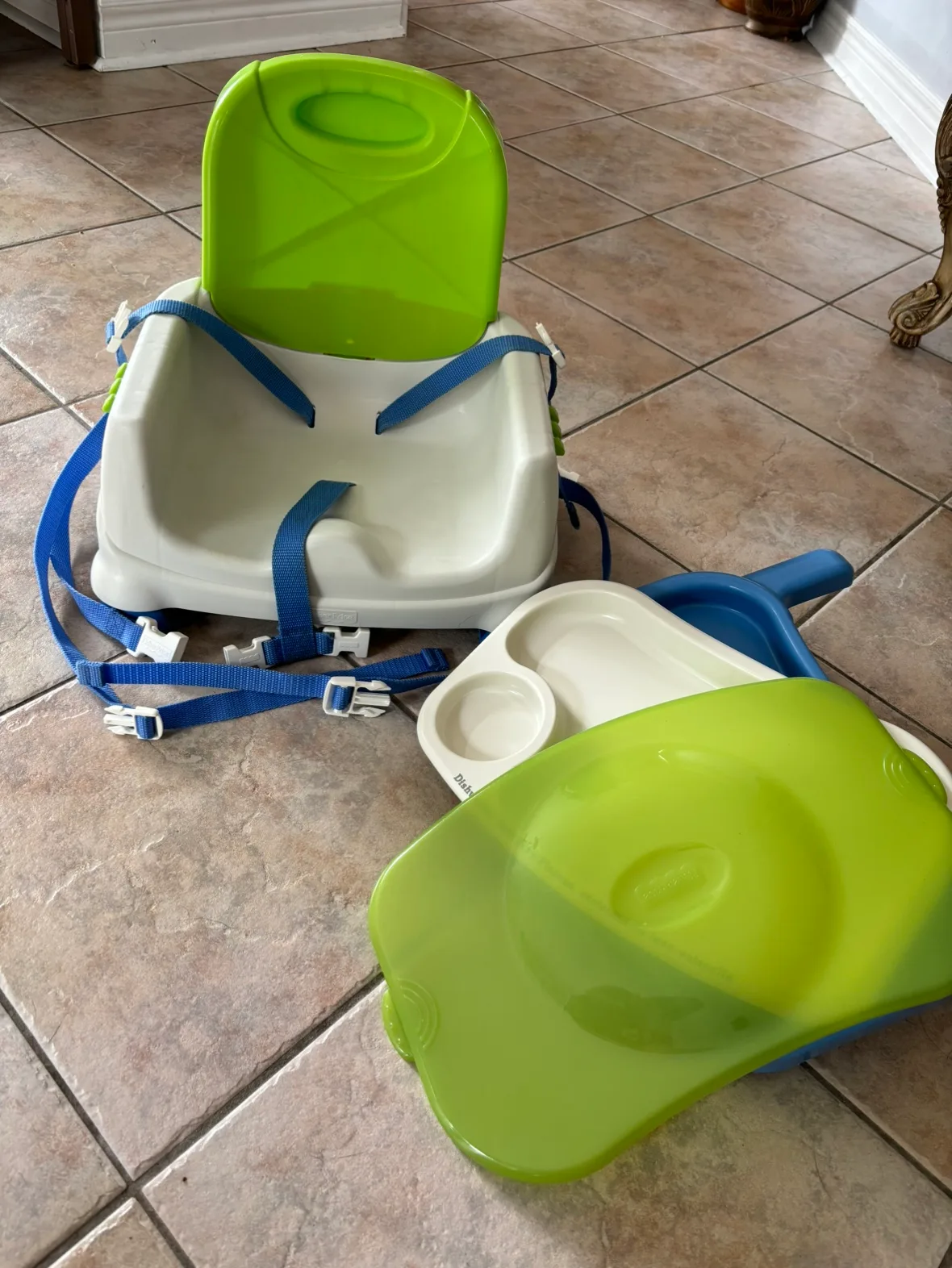 Fisher Price  Fold ' n Go Booster Seat image indicator(6)