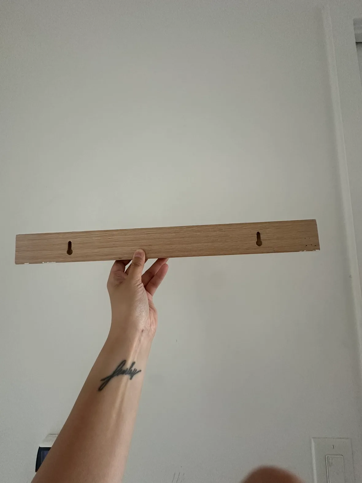 Wooden Wall Coat Rack image indicator(2)