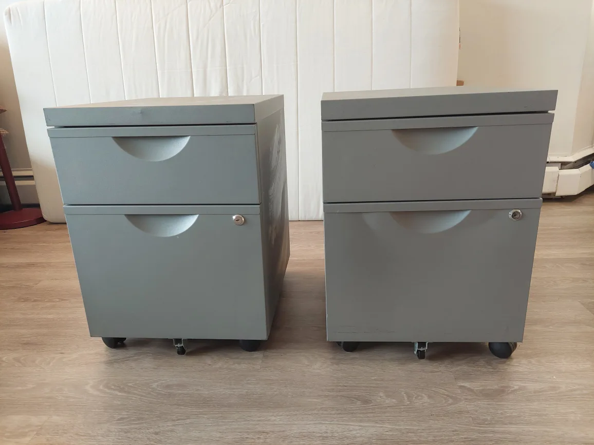 Two movable small filing cabinets thumbnail