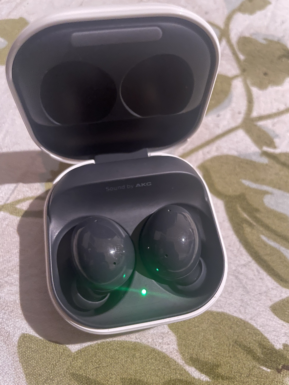 Galaxy Buds 2 - photo 2