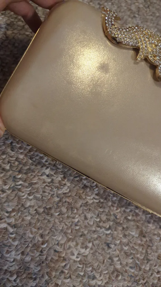 Two Clutches and two Crossbody Bags image indicator(7)