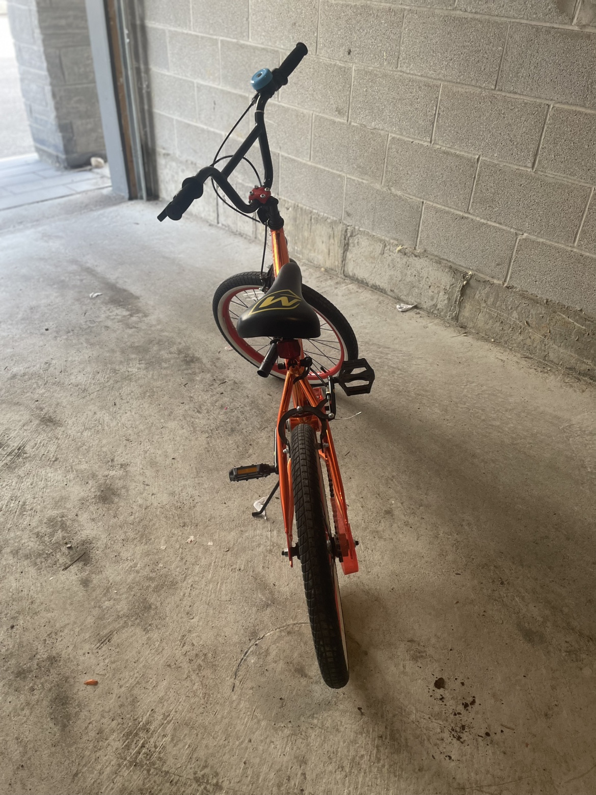 Movelo BMX Bike