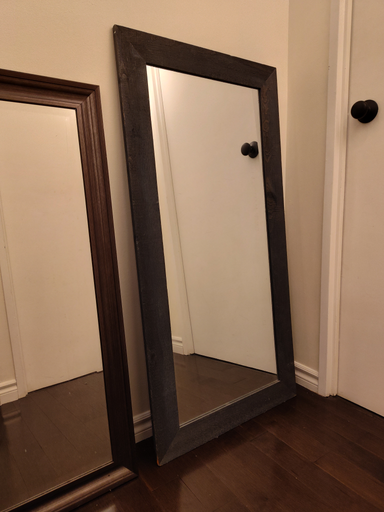 🧡Framed Mirror