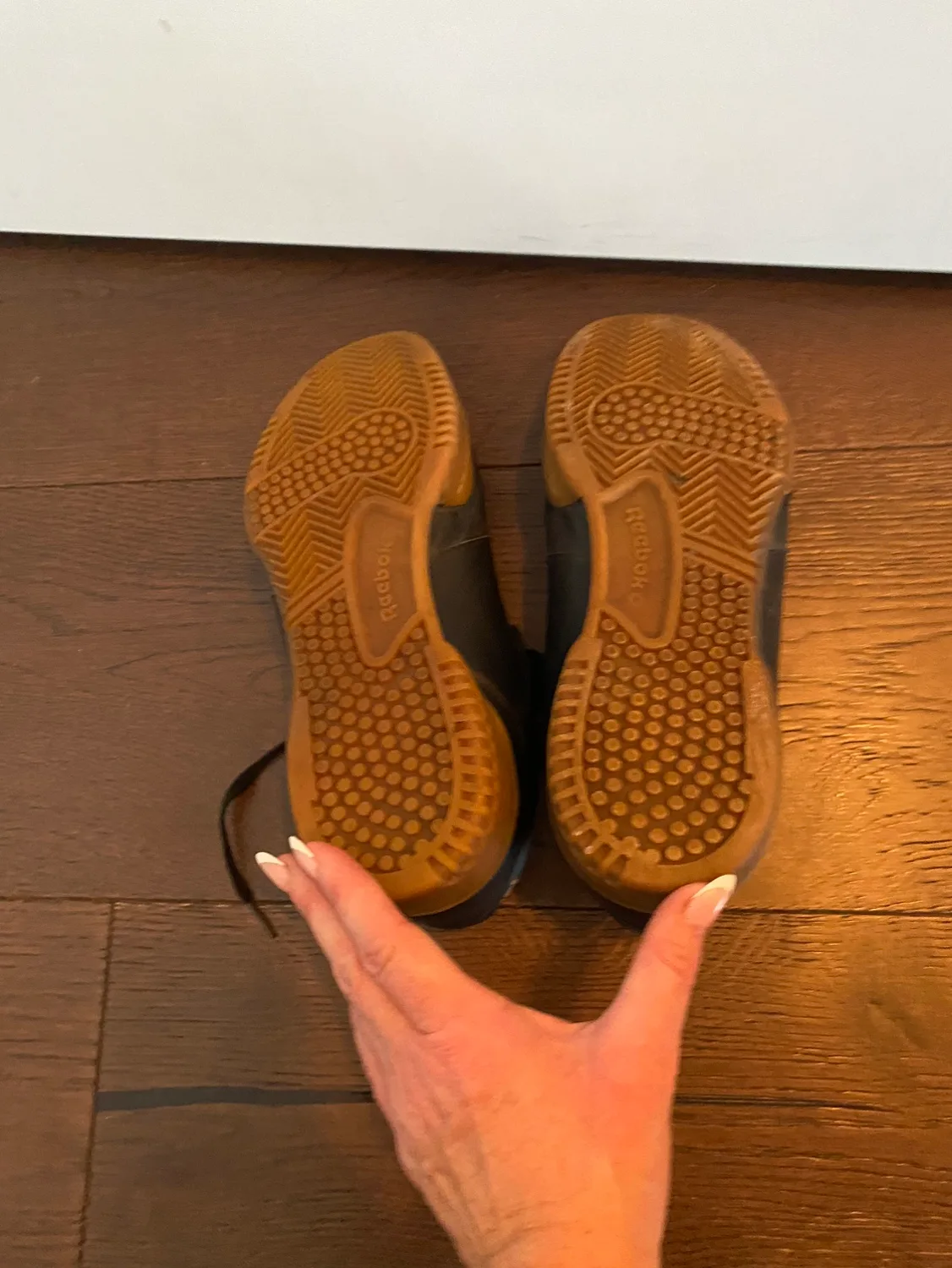 Reebok Black Leather Sneakers image indicator(4)