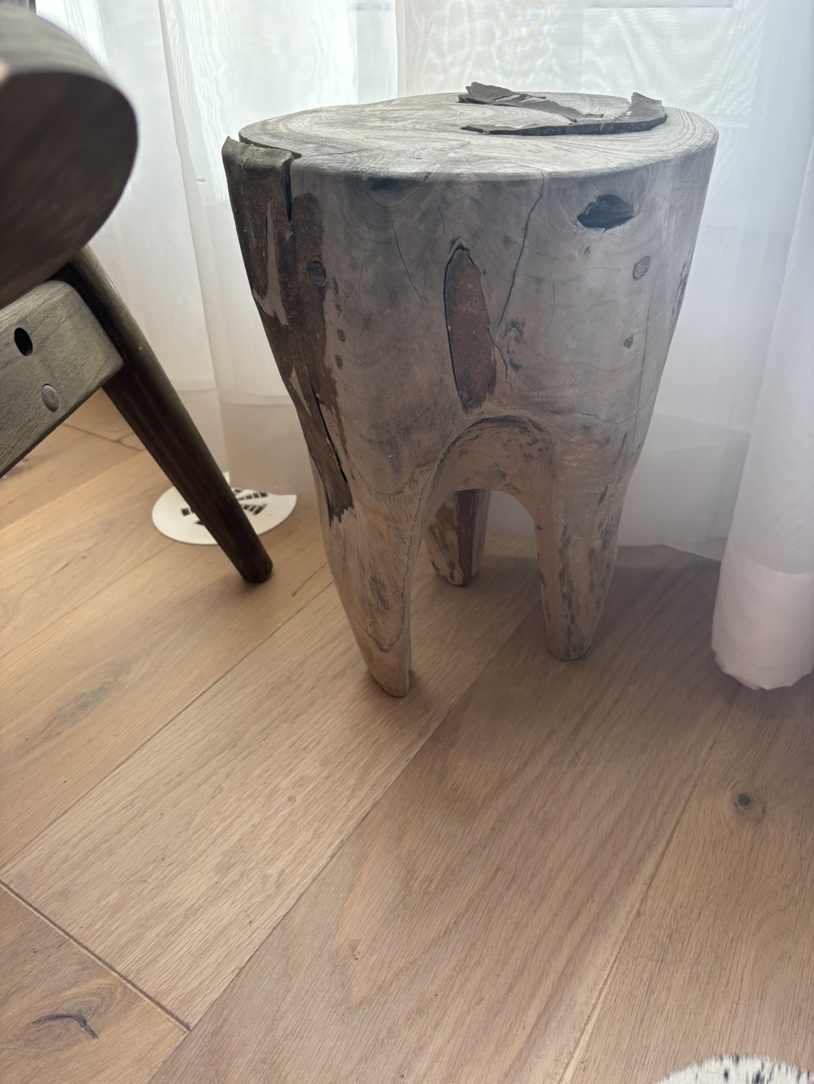 Wooden side table/plant stand