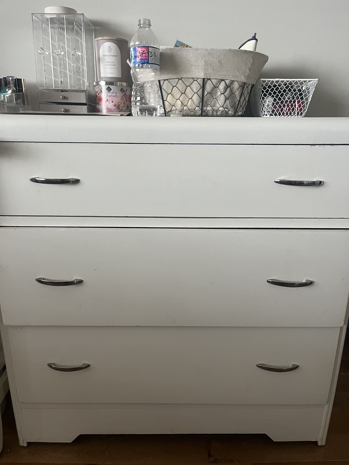 White 3-Drawer Dresser