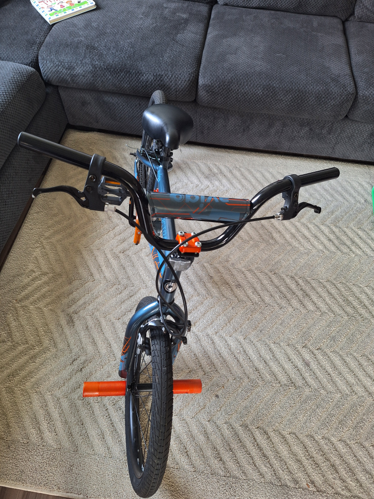 20"  Avigo  Abstract  Bike - photo 4