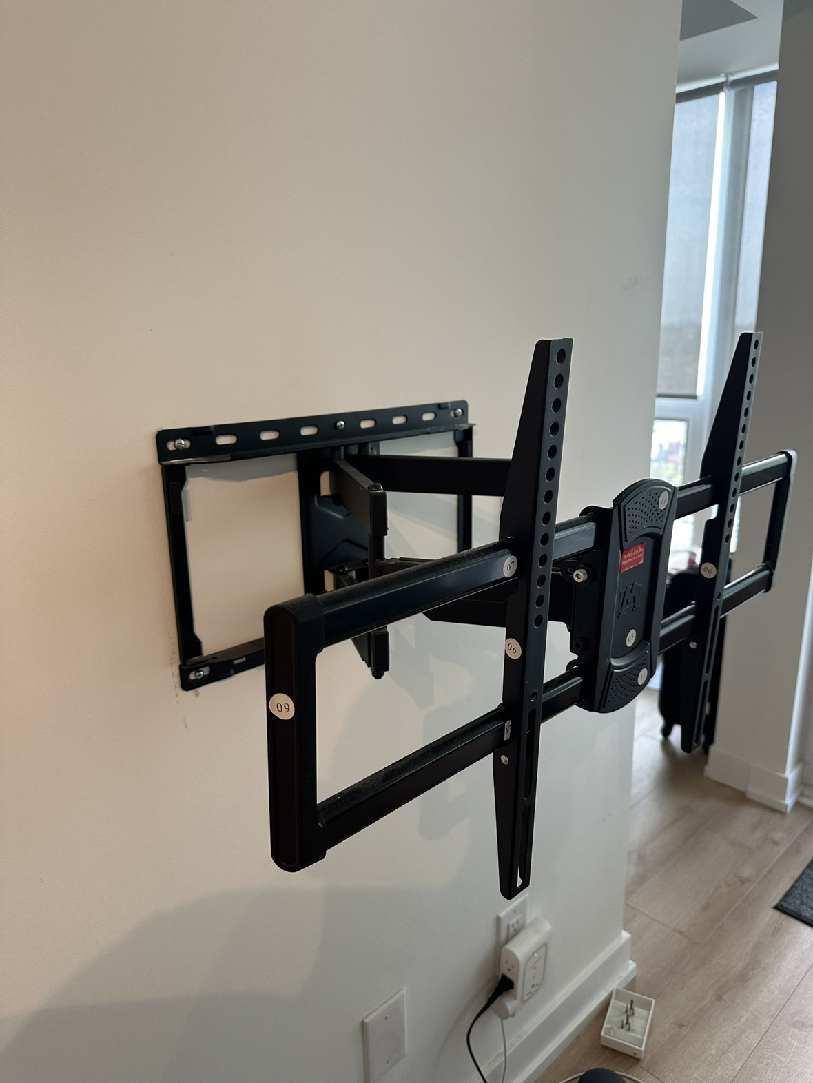 TV Wall Mount - photo 2