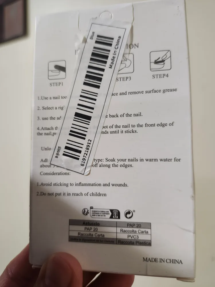 Blue & Pink Floral Press-on Nails image indicator(2)