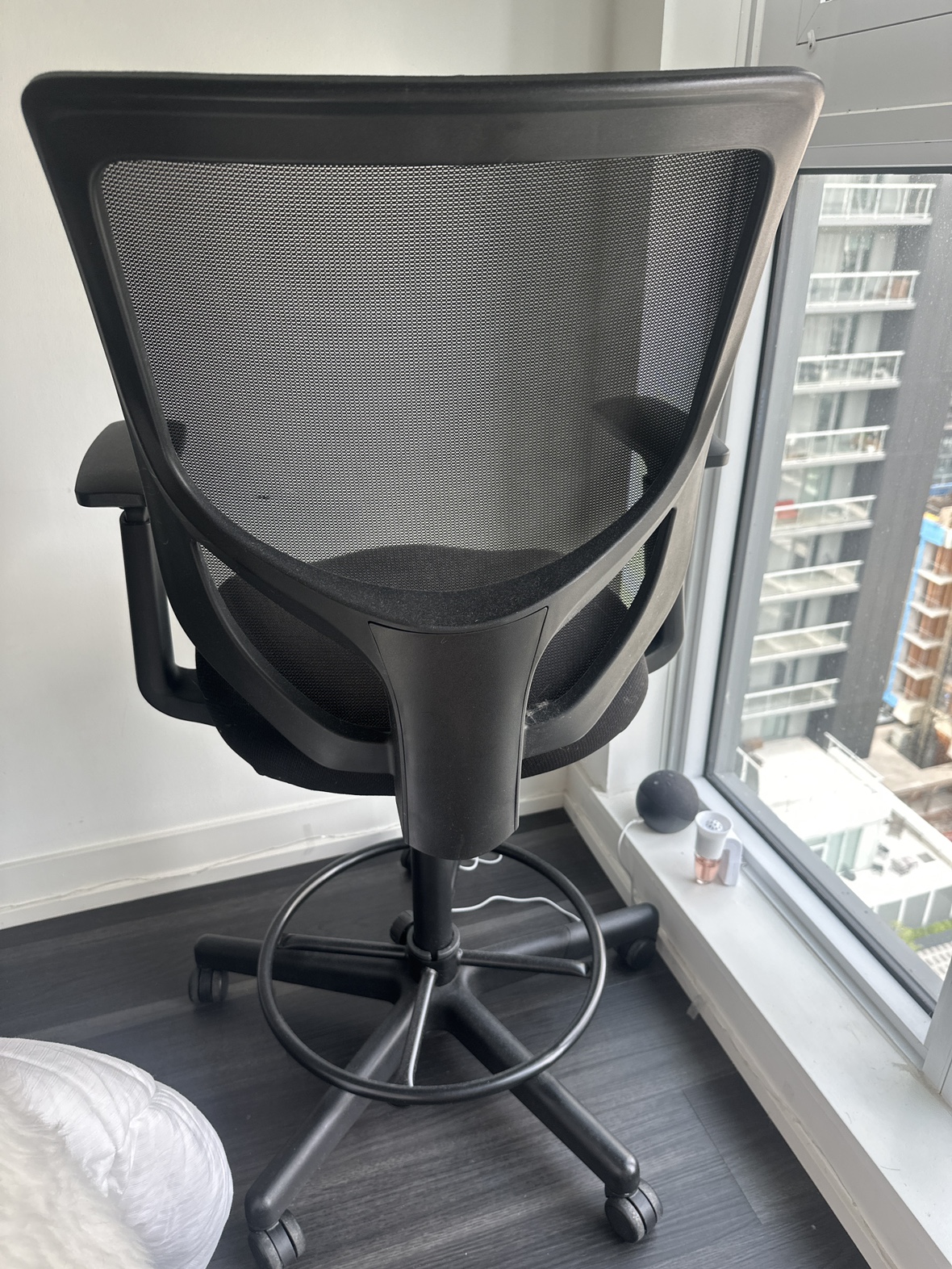 Black Office Chair - photo 3