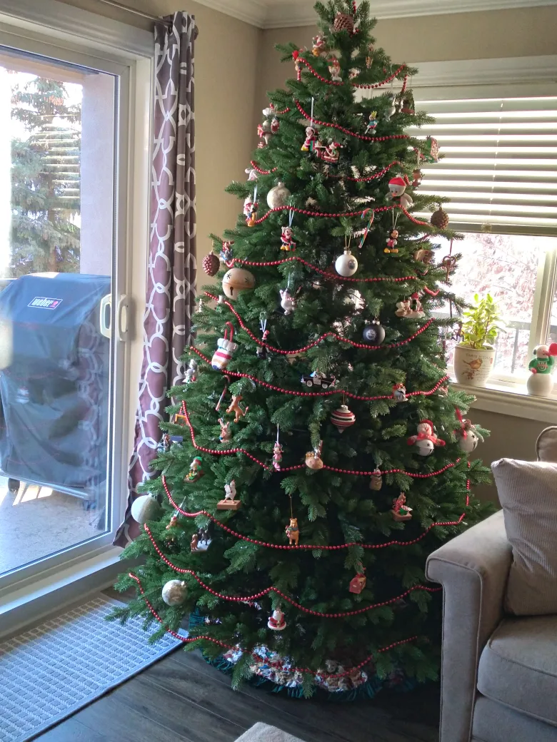Artificial Christmas Tree thumbnail