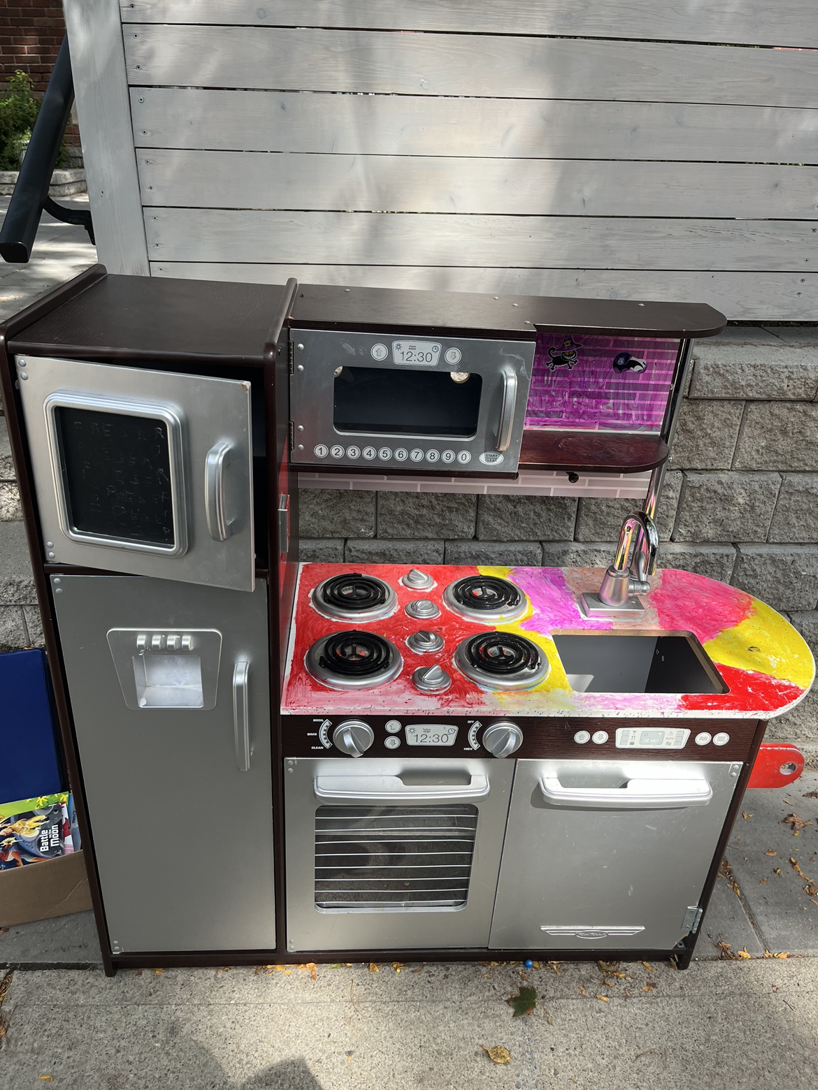 Well loved kids kitchen