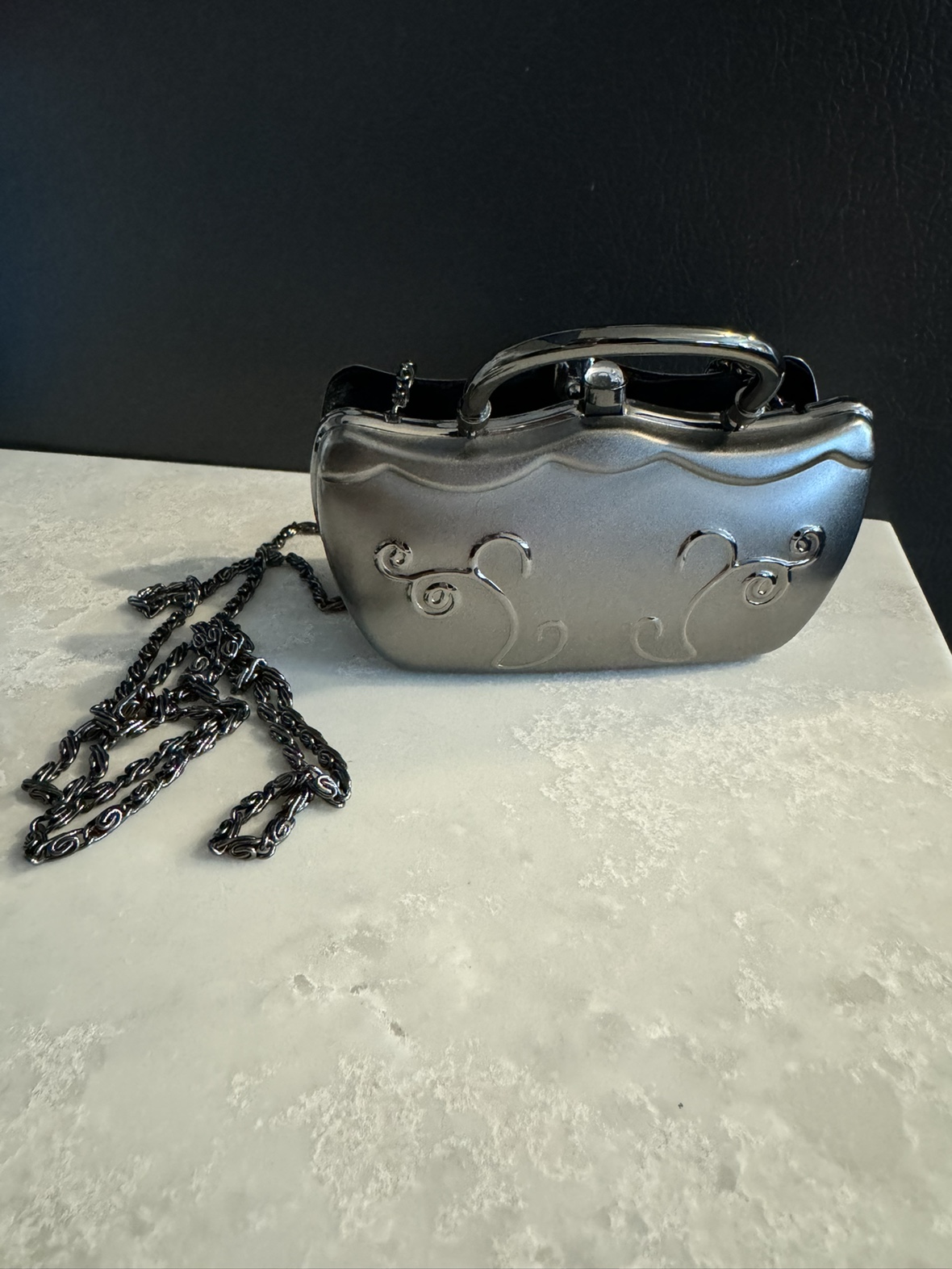 Silver Metal Clutch Purse #freecycle - photo 2