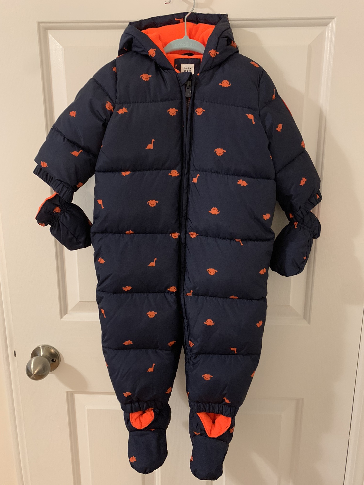 EUC Baby Gap Winter Suit for 12-18months