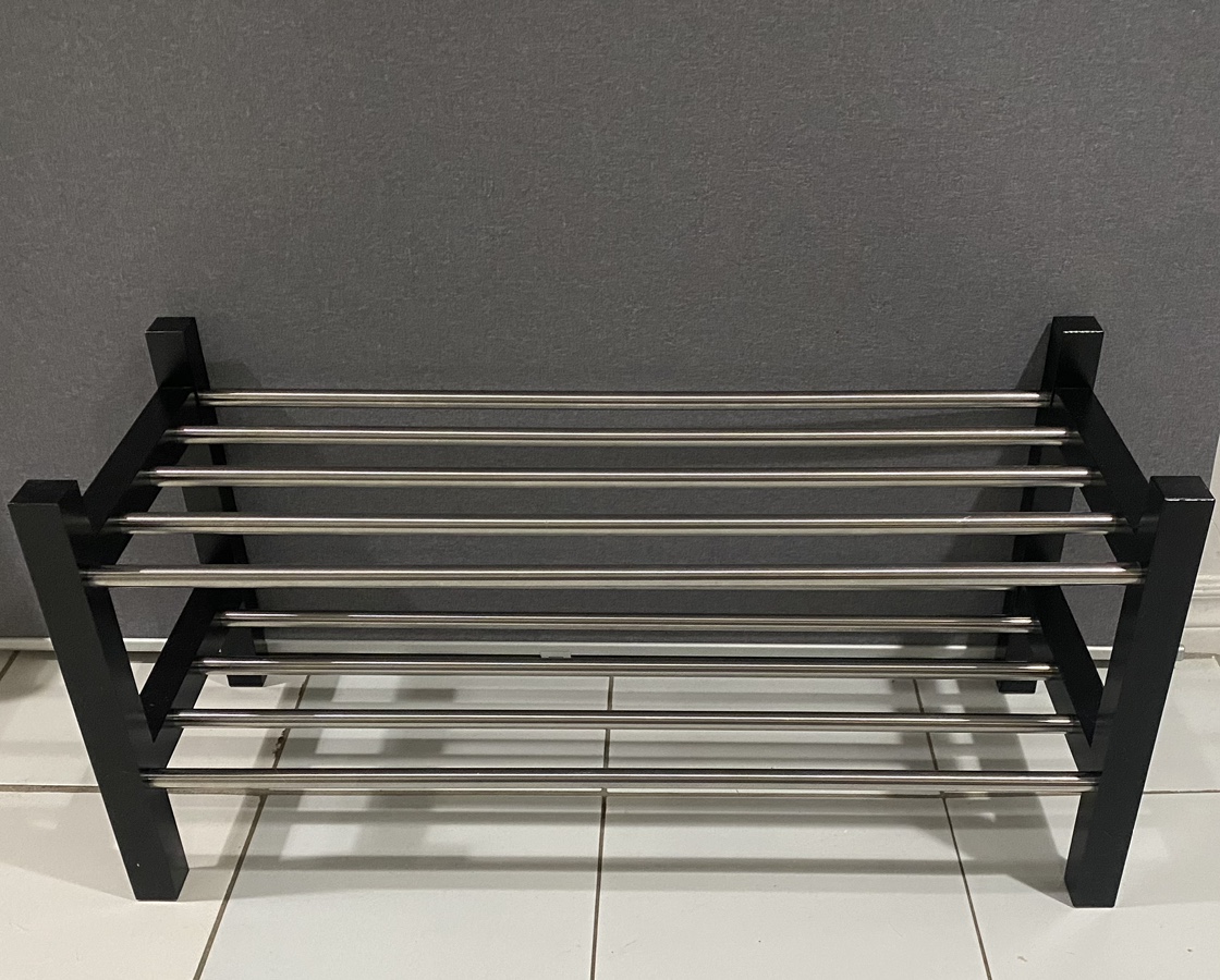 IKEA Tjusig shoe rack