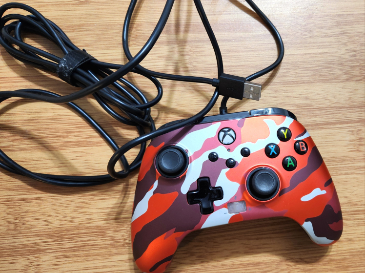 Xbox Controller (Red Camo) - photo 2