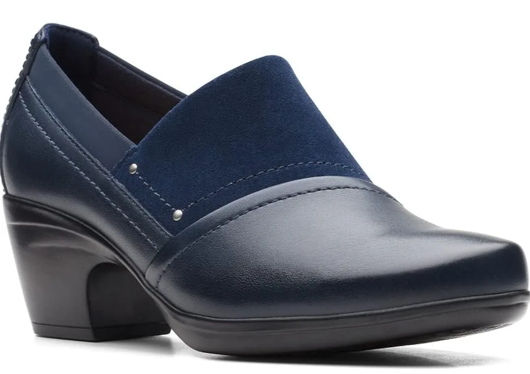 Clarks Women's Emily Step Pump Navy Leather image indicator(3)