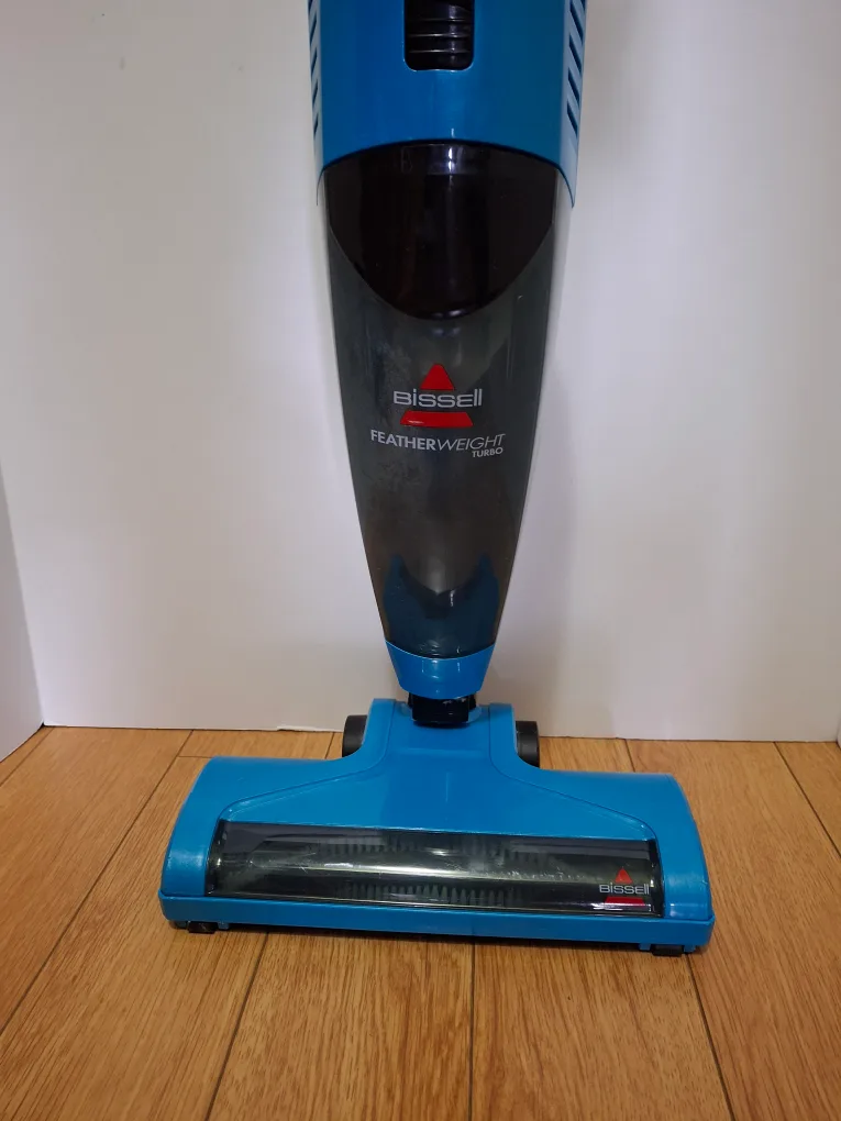 BISSELL Featherweight Turbo Stick Vacuum image indicator(6)