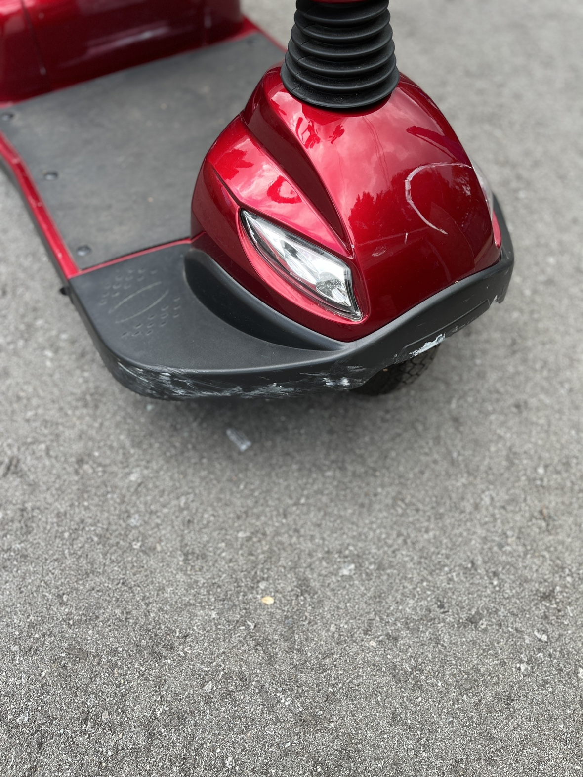 Invacare Leo 3-wheel Mobility Scooter - photo 5