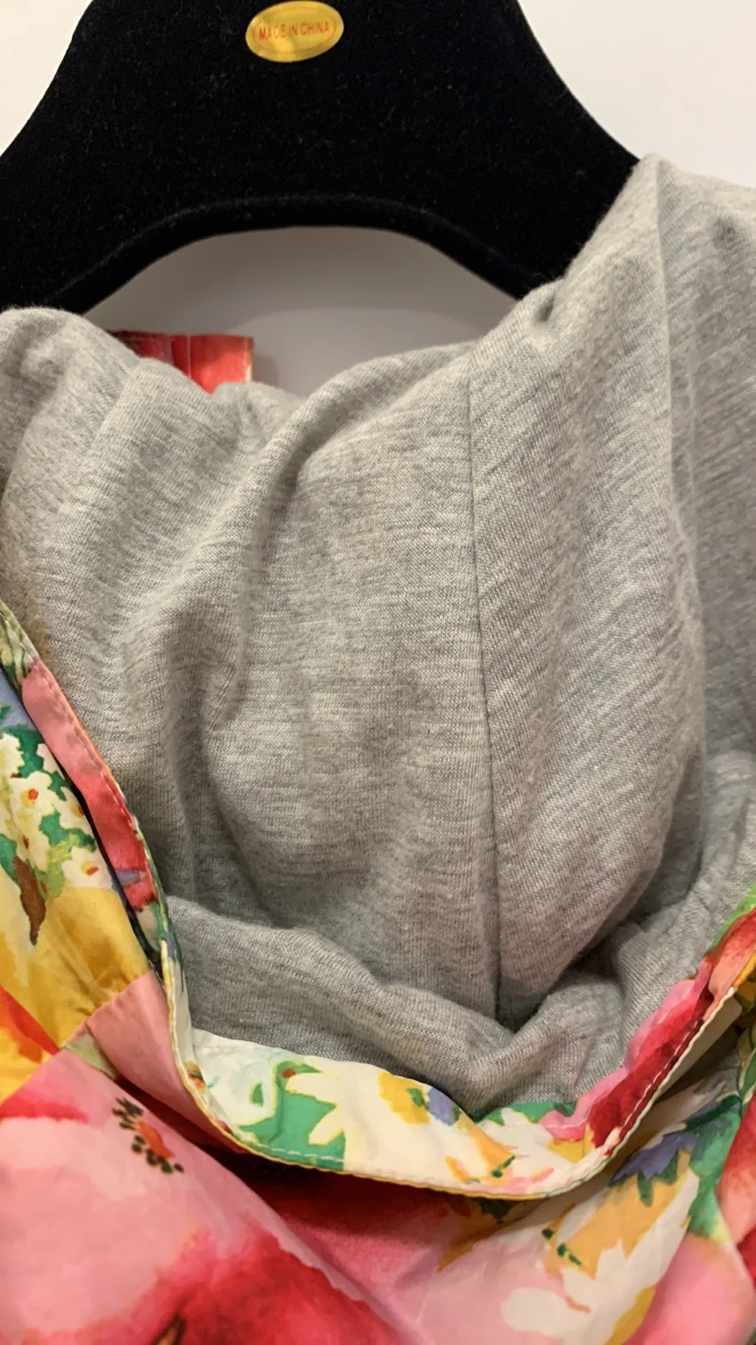 Gap Kids XL Floral Jacket image indicator(4)