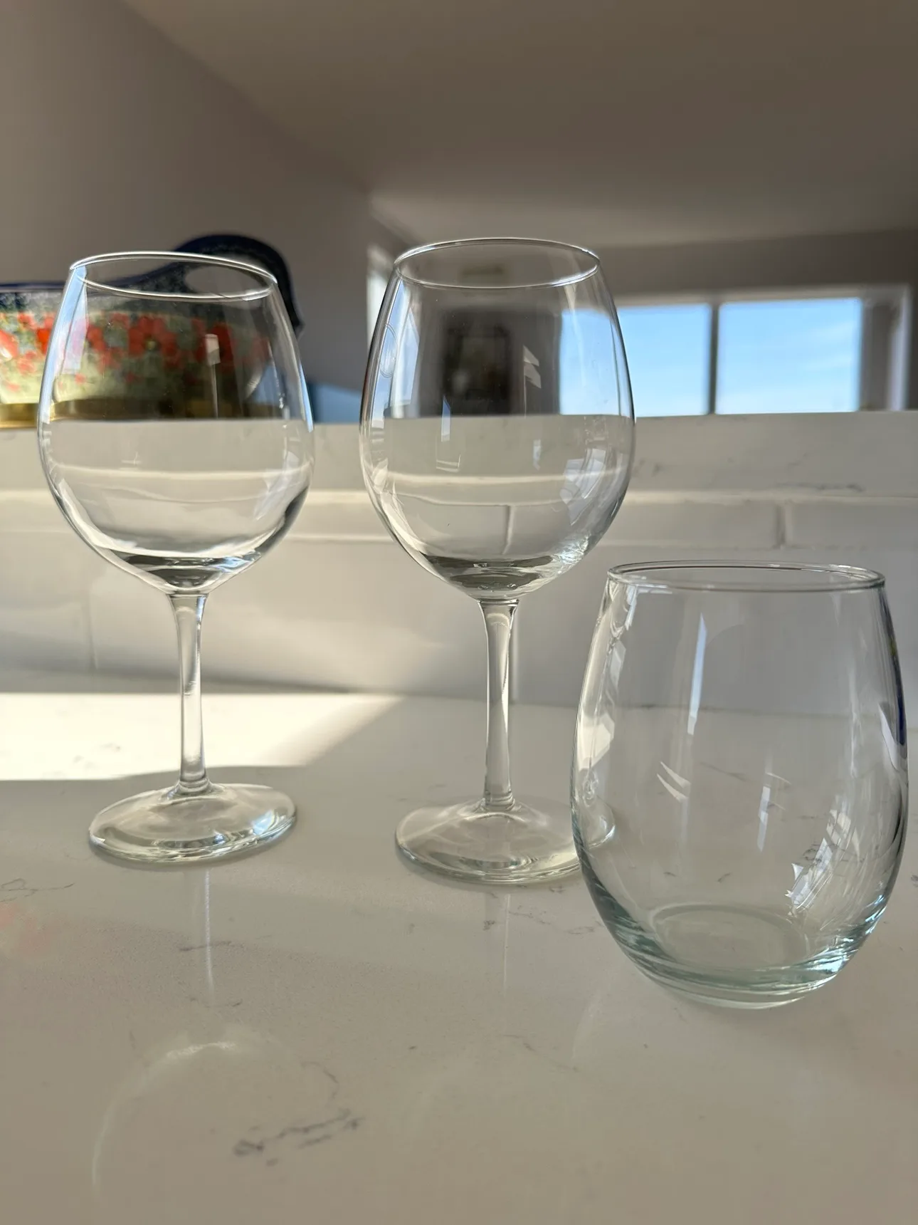 Set of 2 Wine Glasses thumbnail