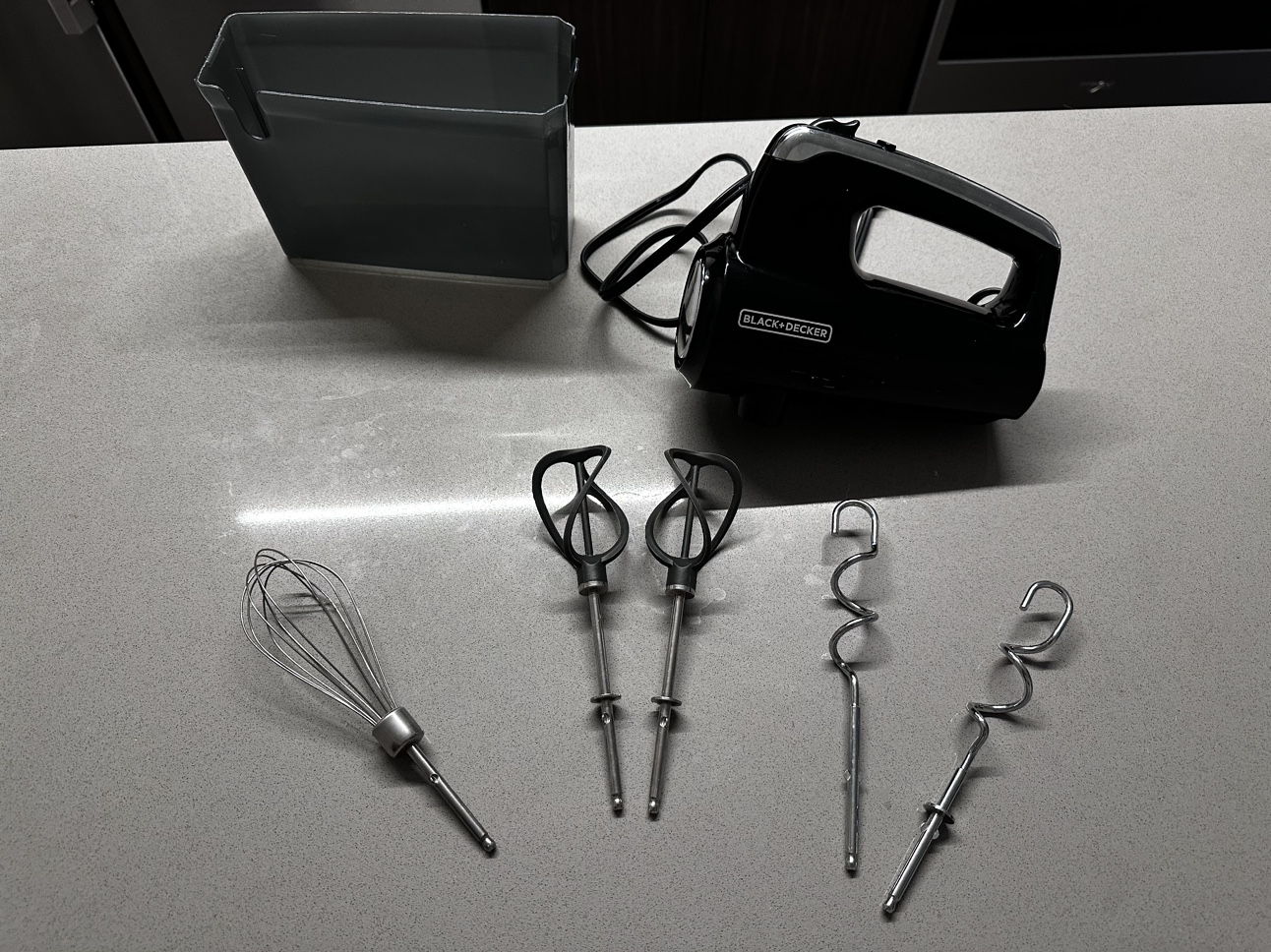 Black + Decker Hand Mixer