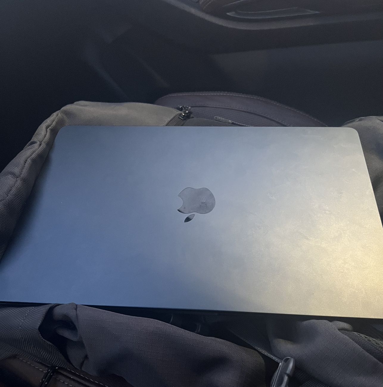 MacBook Air 15-inch Touch ID with M2 chip - Midnight - photo 2