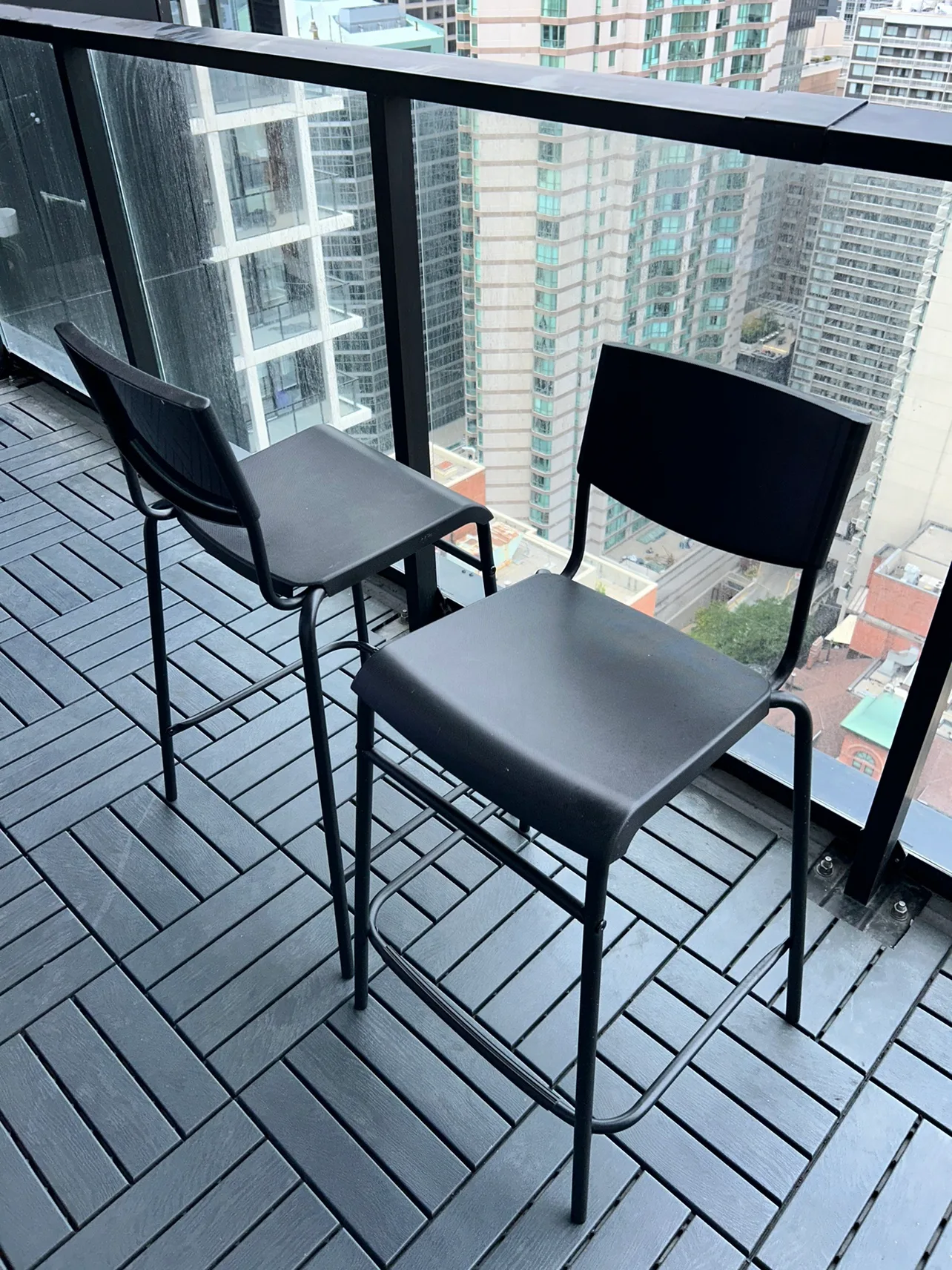Black Bar Stools thumbnail
