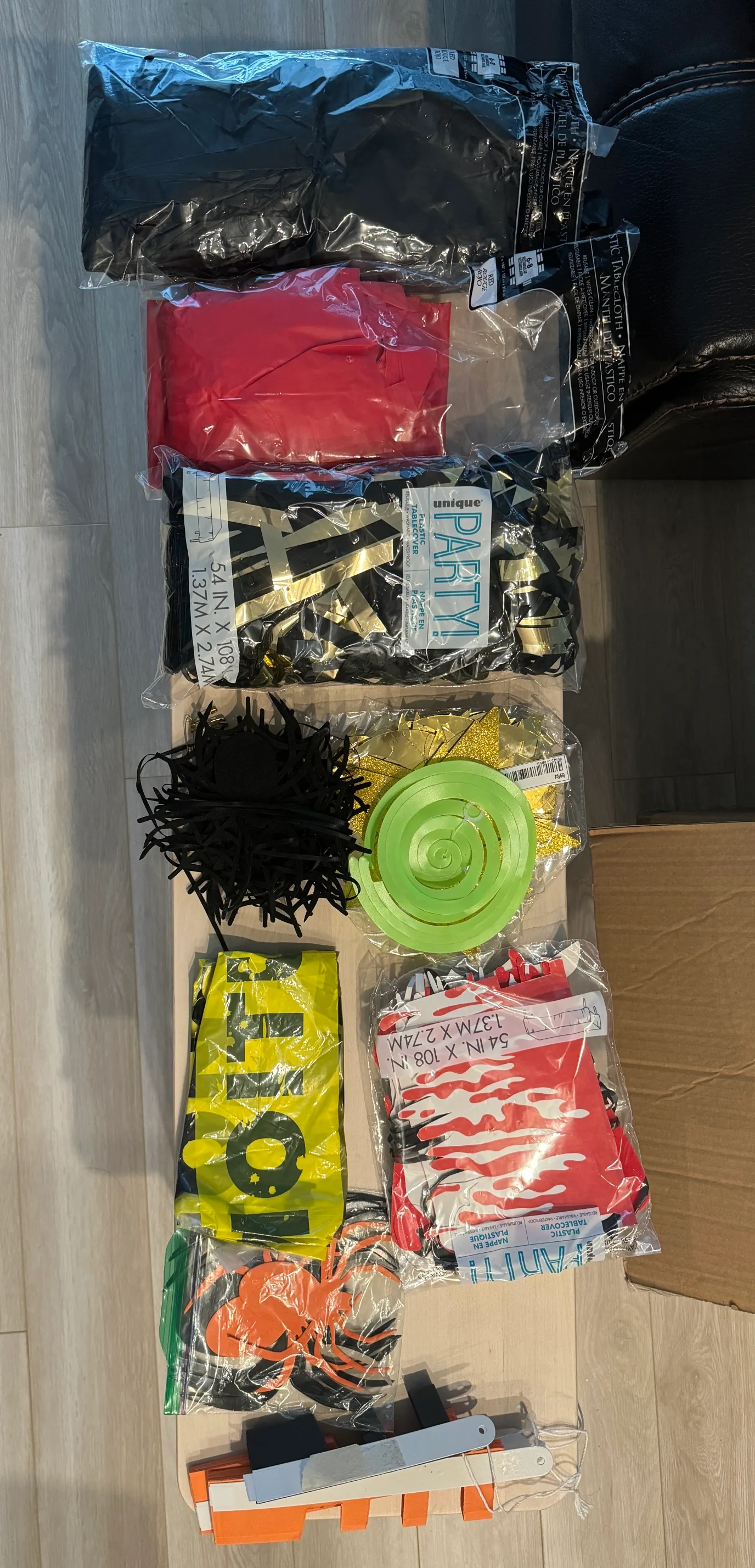 Halloween Decorations Lot image indicator(2)