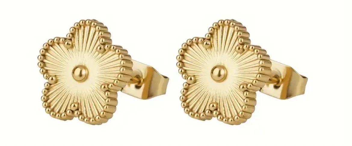 18K Gold plated Flower Stud Earrings thumbnail