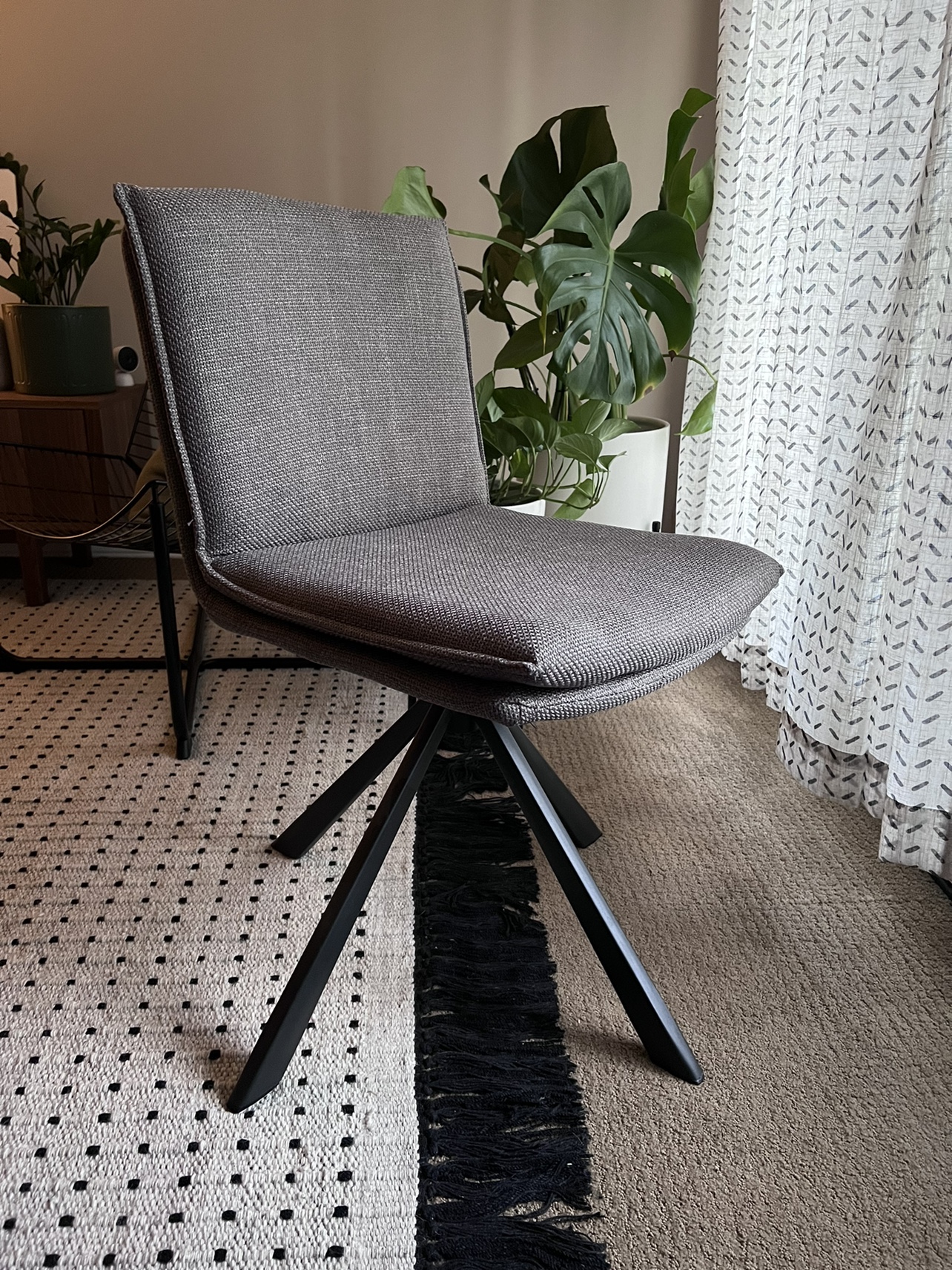 Set of 4 Parsons Style Dining Chairs - photo 5
