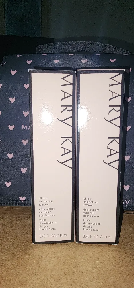 Mary Kay Oil-Free Eye Makeup Remover