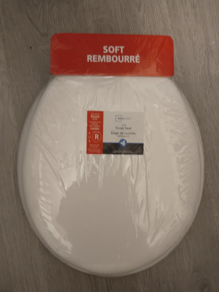 NEW!! MAINSTAY SOFT TOILET SEAT thumbnail