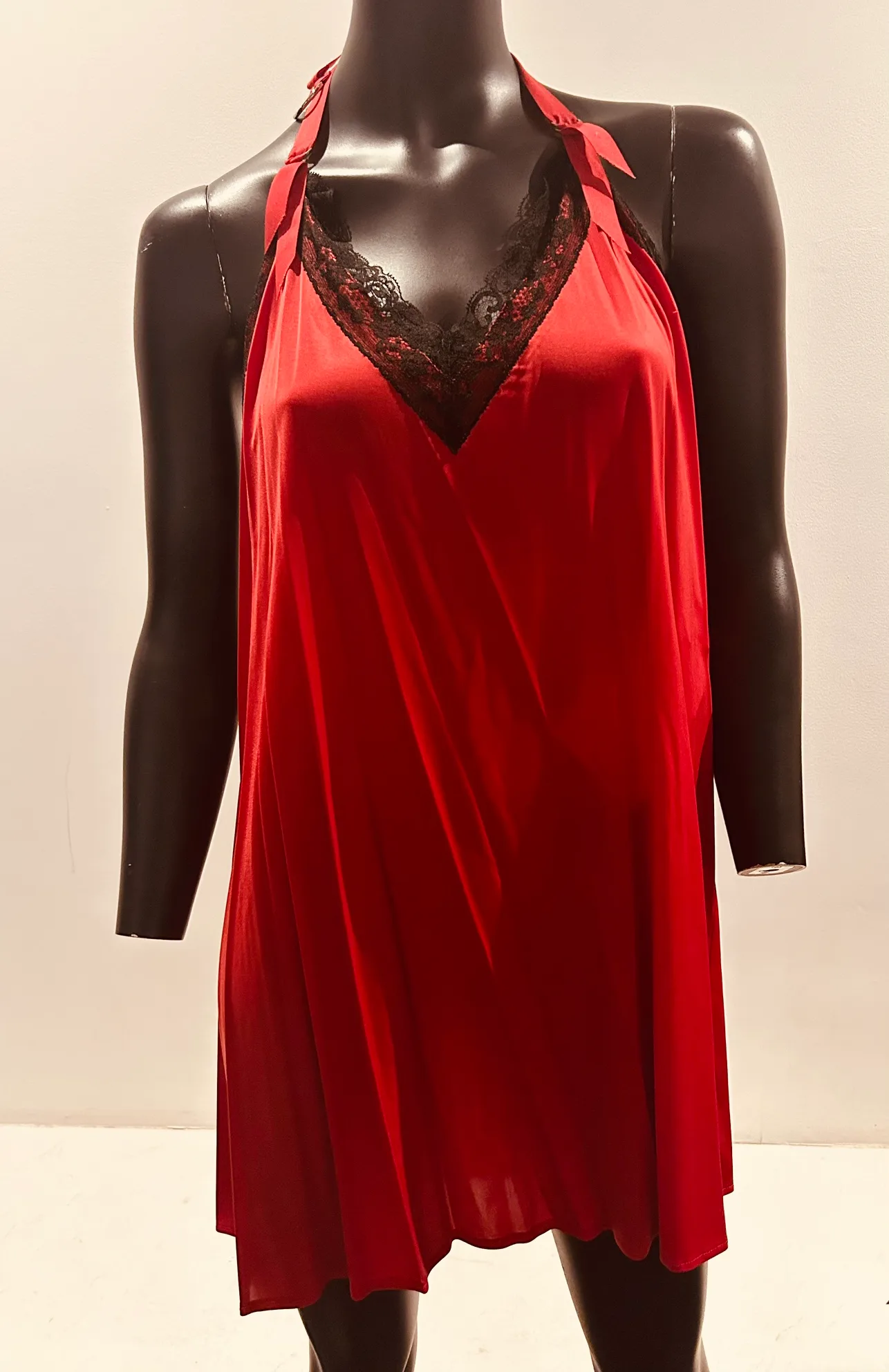 New with tags Comme des garçons lace trimmed dress image indicator(2)