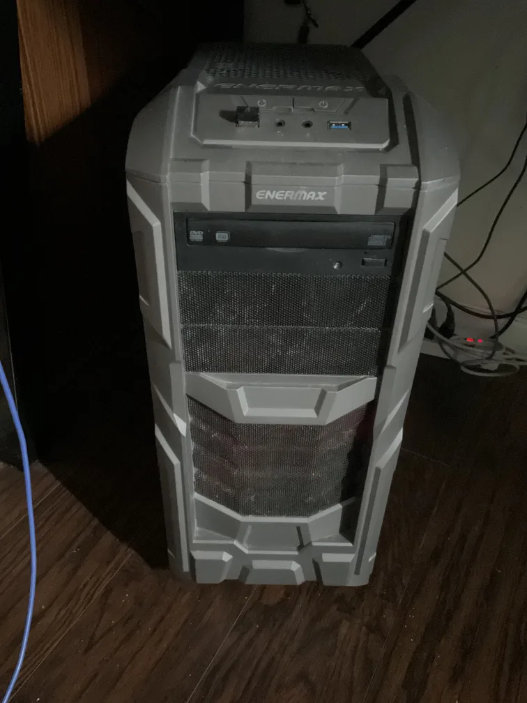 Gaming PC Ryzen 5600, RX6600 8GB, 16GB RAM  w/ 1440p 144hz monit thumbnail