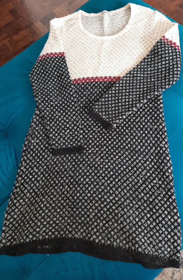 Striped Sweater Dress image indicator(4)