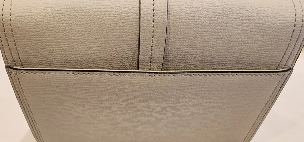 Lovecat Creamy Beige Leather Handbag image indicator(5)