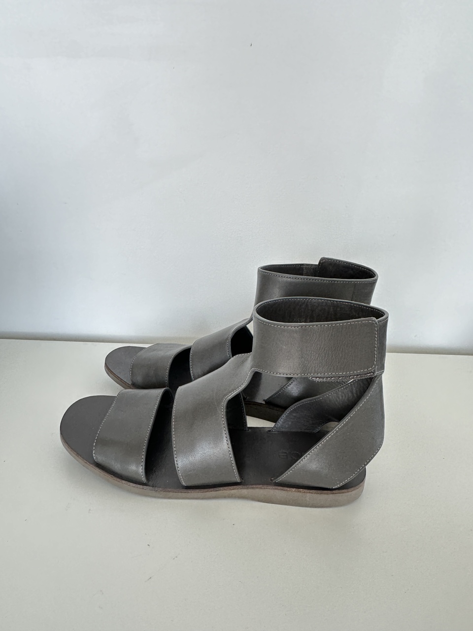 Vince Leather Sandals - Two Pairs - Size 7 - photo 3