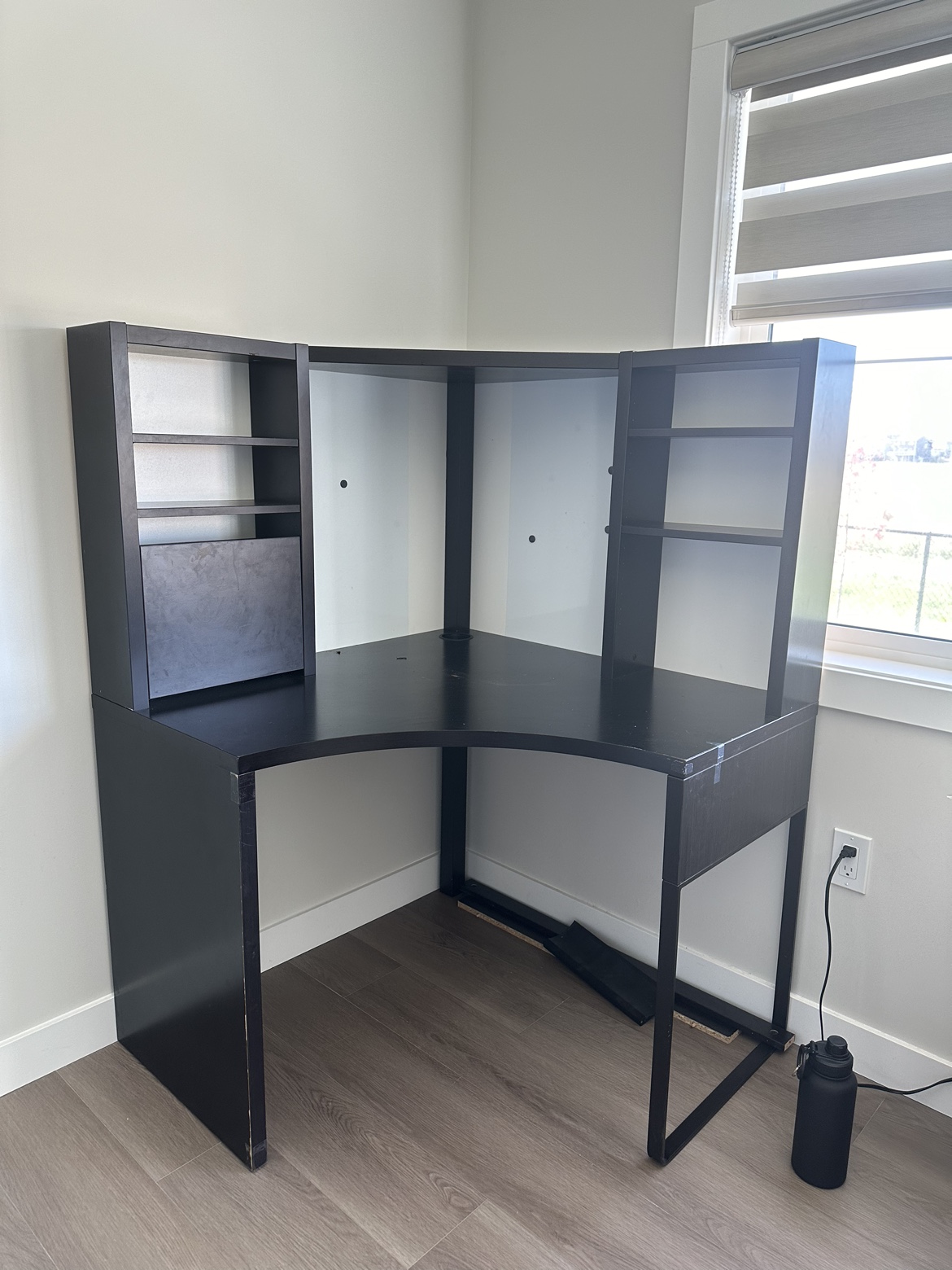 Corner Desk with Built-in Shelving