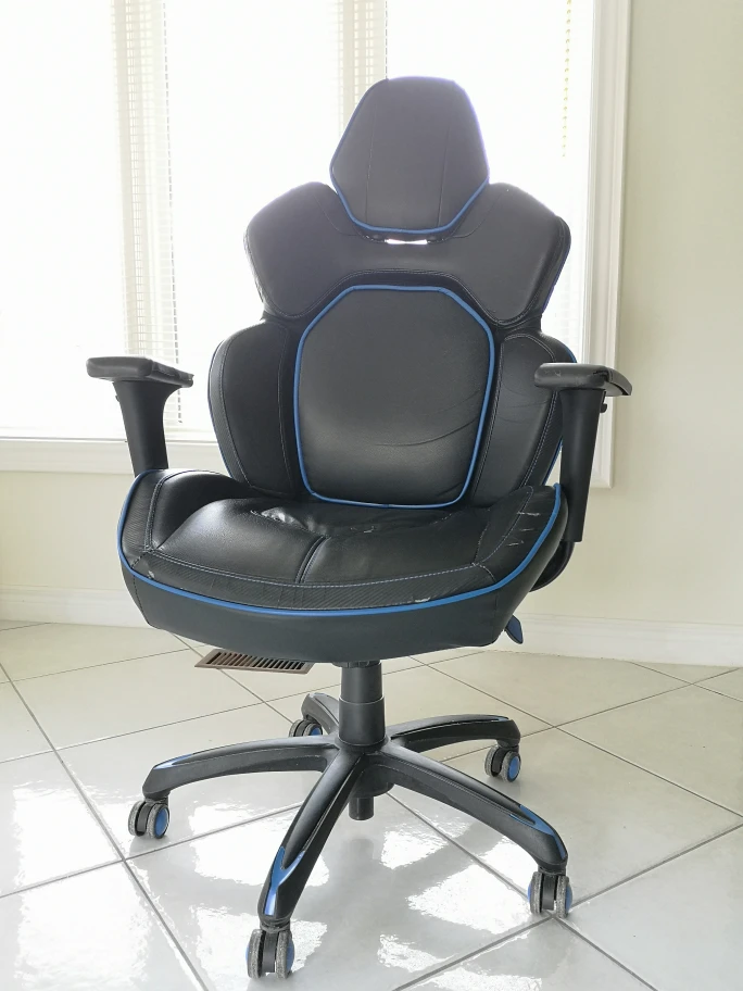 Gaming Chair - Moving Sale