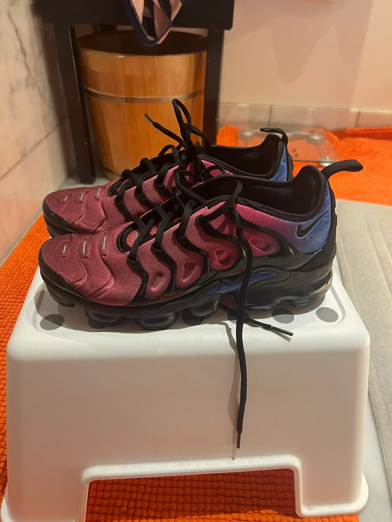 Nike Vapormax Plus men size 8 image indicator(2)