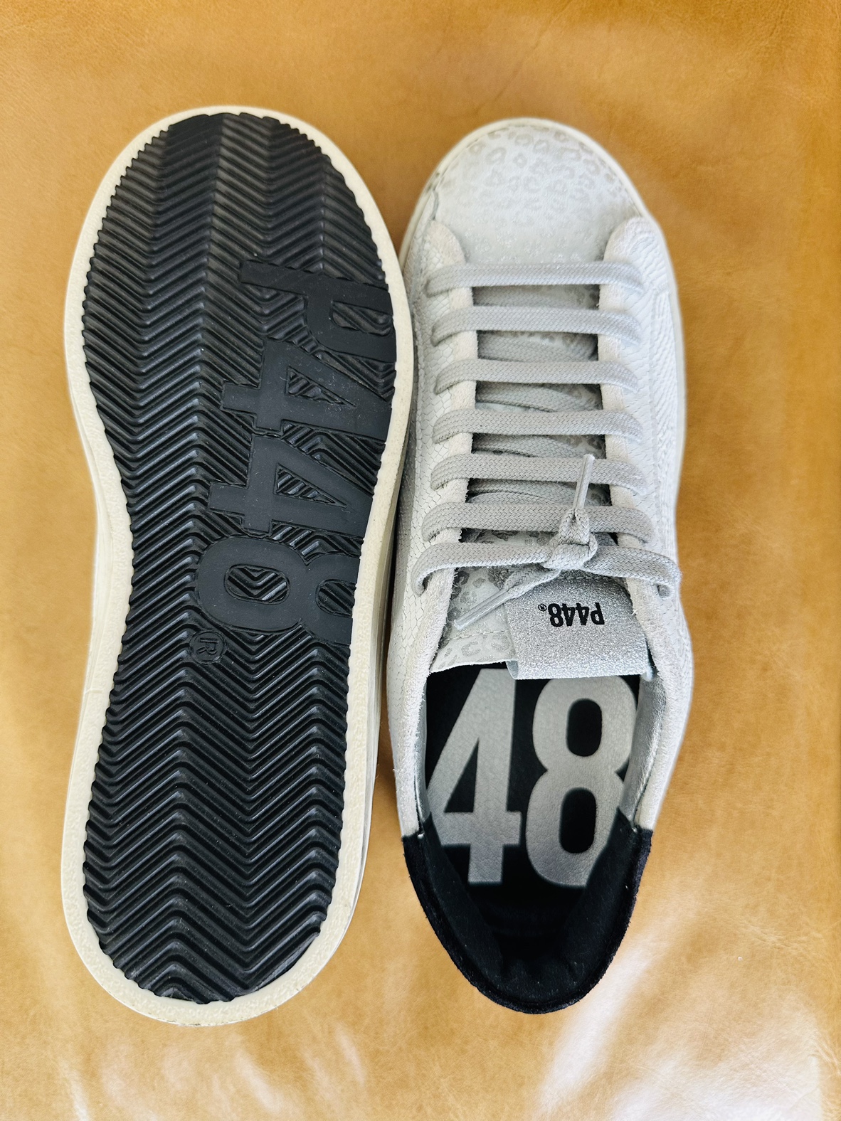 P448 SHOES, true size 8-NEW $150 - photo 2