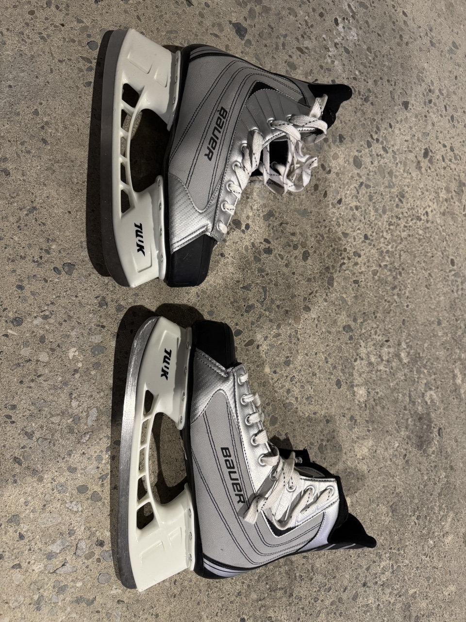 Bauer Ice Skates