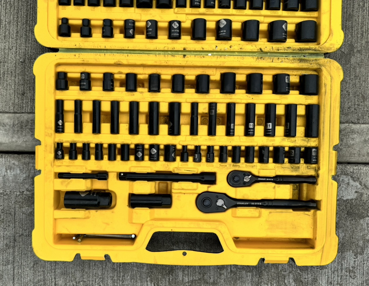 Stanley Professional Grade ChromeSocket Set,122-pc,SAE/Metric - photo 2