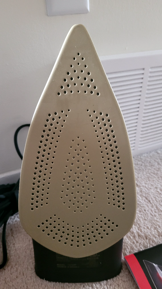 New CHI Steam Iron - photo 3
