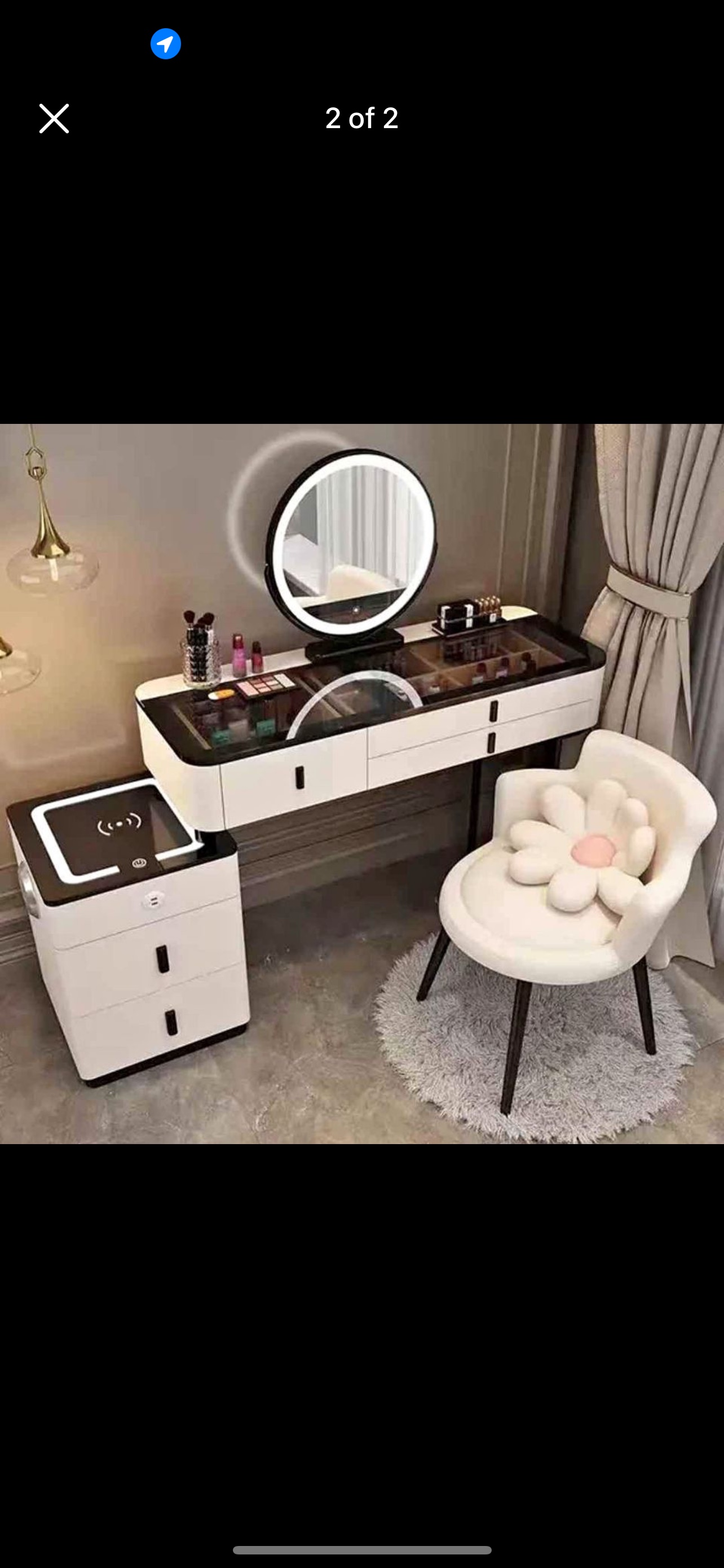 Vanity Set with Mirror and Stool***New