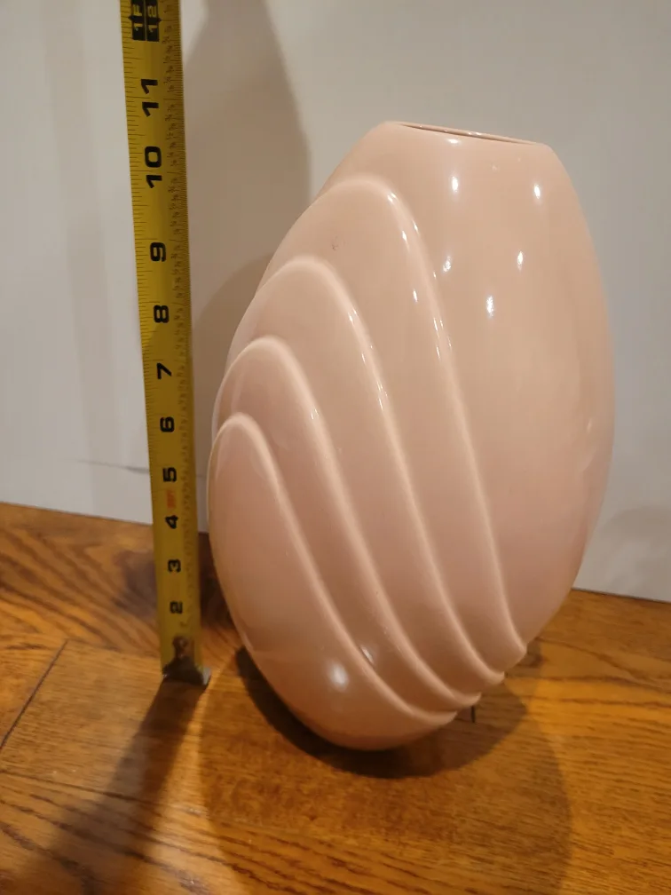 Pink Ceramic Vase image indicator(4)