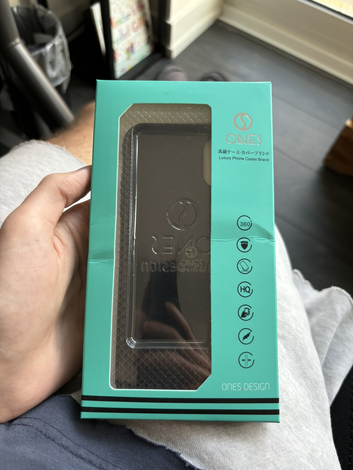 iPhone 11 64GB (charger, screen protector, case included) - photo 5